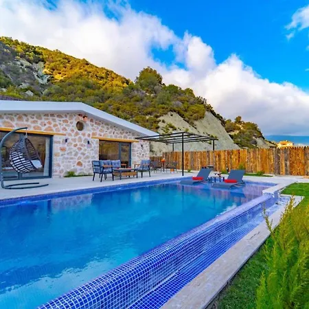 Medi S Villalari Hotel *