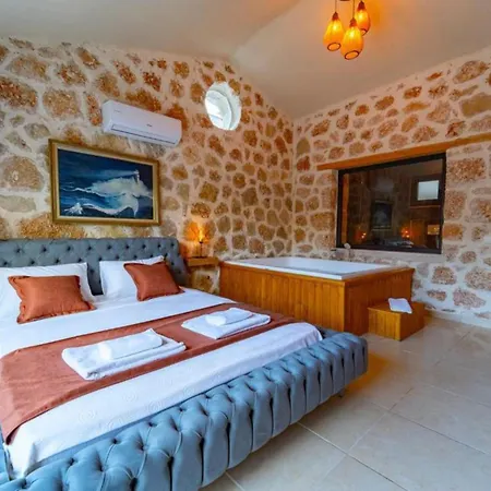 Medi S Villalari Hotel *